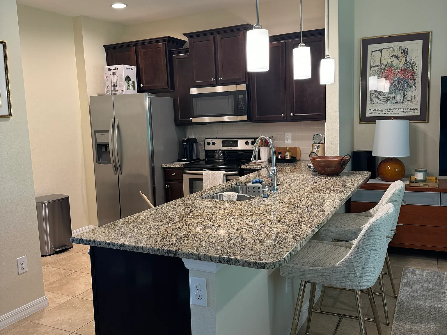 3 bed, 2.5 bath, 1567 sqft, $2,490 — Photo 4