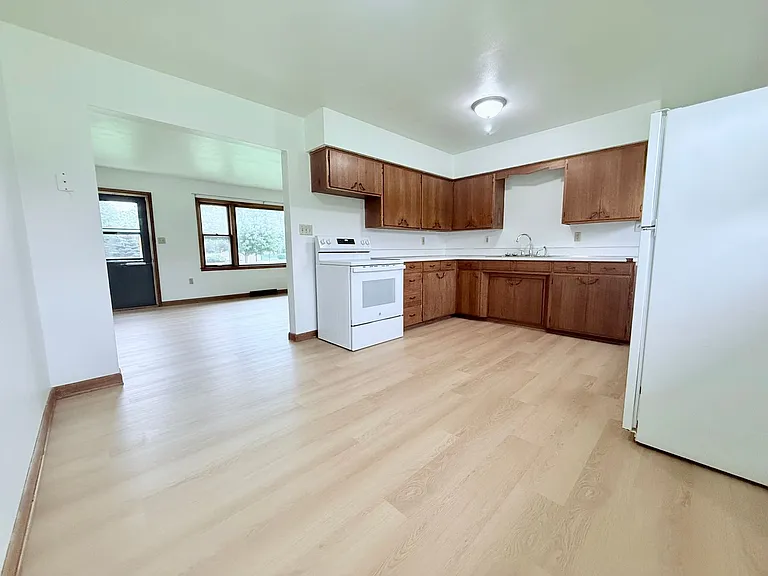 3213-3215 Panther Ln — Photo 6