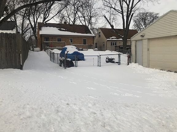 2nd image of 511 N Rockford Ave