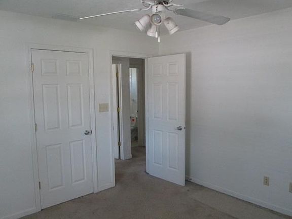 5th image of 721 S Belleview Pl