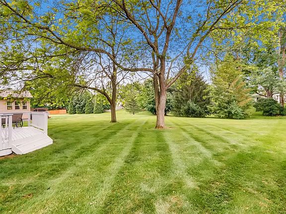 4th image of 287 Colony Park Dr
