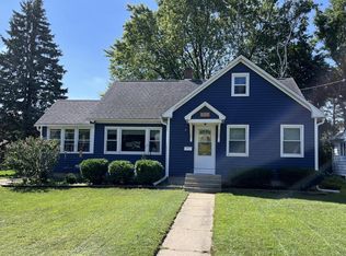 711 Harriette St, Fort Atkinson, WI 53538