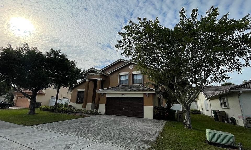 1st image of 5920 SW 58th Ct
