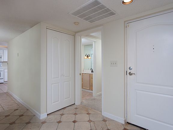 3rd image of 6260 Kipps Colony Ct #304