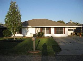 103 Sea Pines Dr, Youngsville, LA 70592