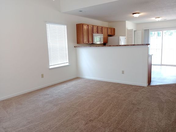 5th image of 5008-5010 Betty Jean Way #4B-2BA-1600SQFT