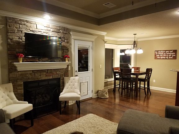 Fireplace & dining room