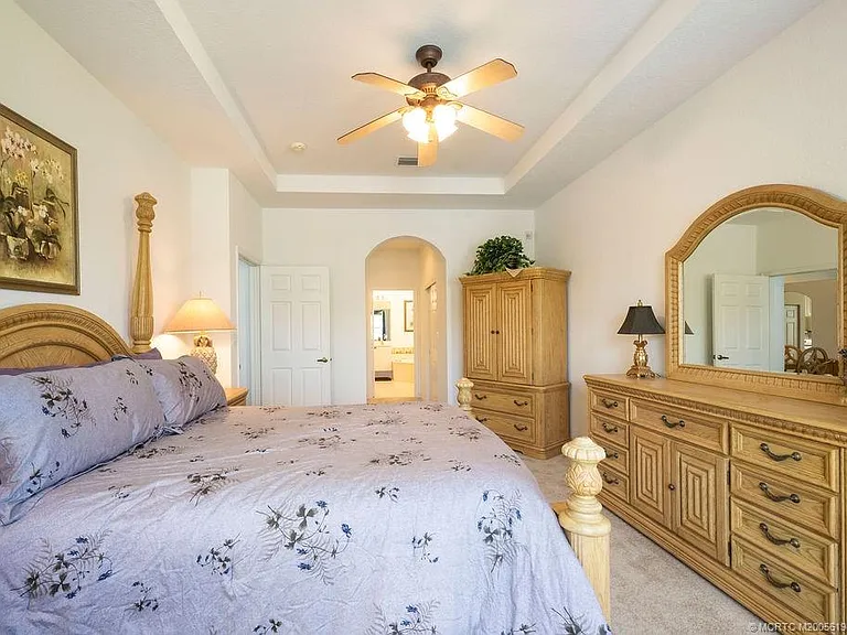 2096 NW Marsh Rabbit Ln — Photo 44