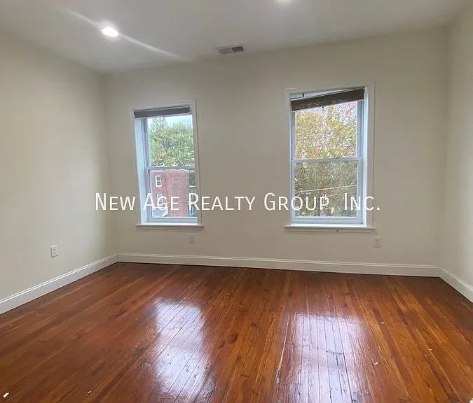 4212 Powelton Ave #2 — Photo 10