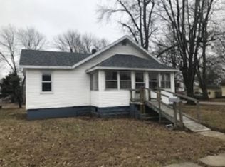 301 E Saint Petersburg St, Robinson, IL 62454