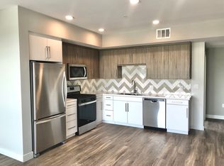 3909 San Fernando Rd #101, Glendale, CA 91204