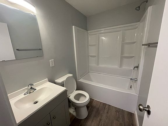 2nd image of 1935 Brookside Dr #307