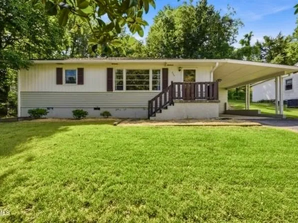 205 Pioneer Ave, Johnson City, TN 37604