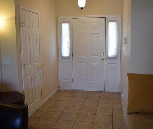 3-Foyer