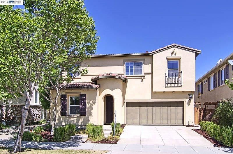 1st image of 477 W Las Brisas Dr
