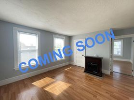 231 Laurel St, Manchester, NH