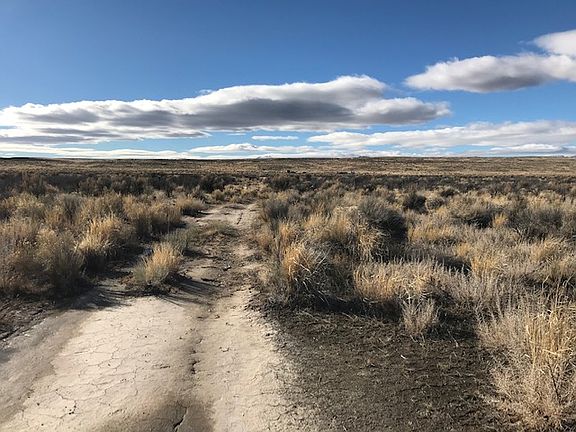 5th image of 00 Reese River Rd