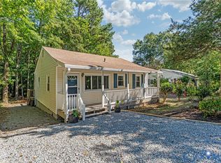 7816 Marthaven Dr, North Chesterfield, VA 23235