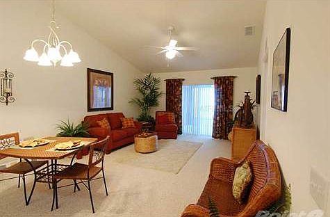 3rd image of 6737 Basswood Cir