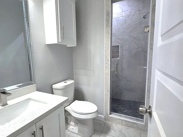 919 N Blair Avenue — Photo 23