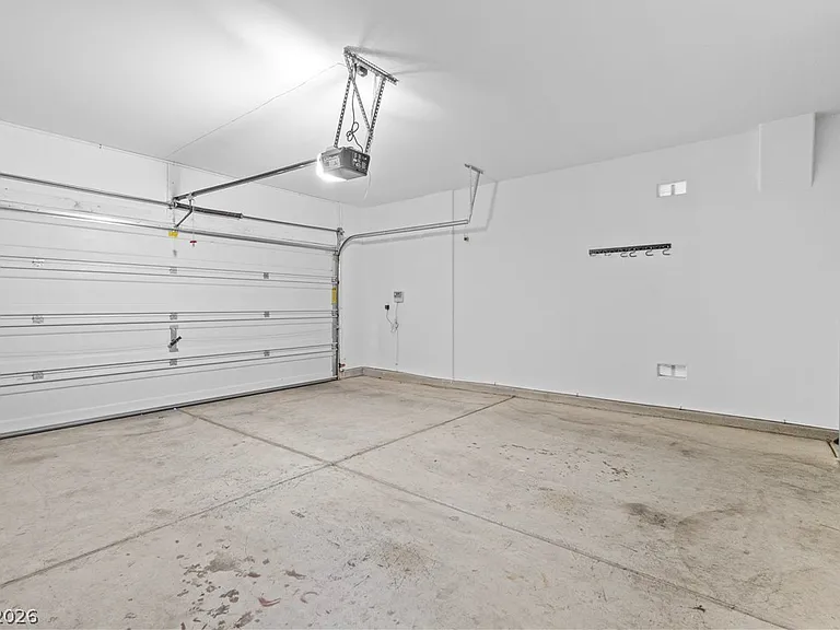 8649 Abbey Dell Ave — Photo 30