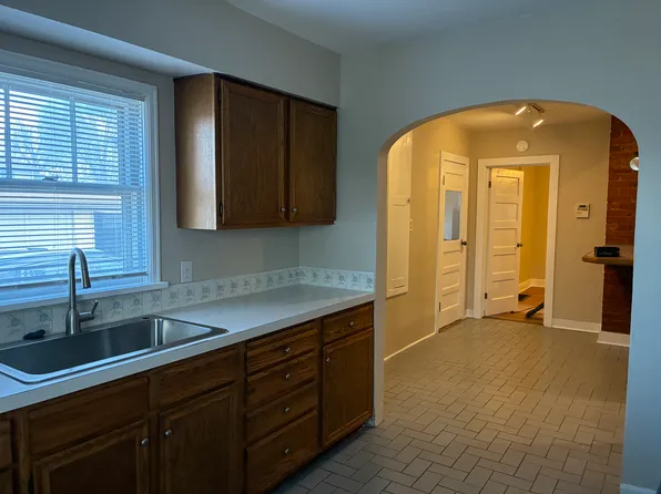 1102 Jackson St, Pueblo, CO 81004