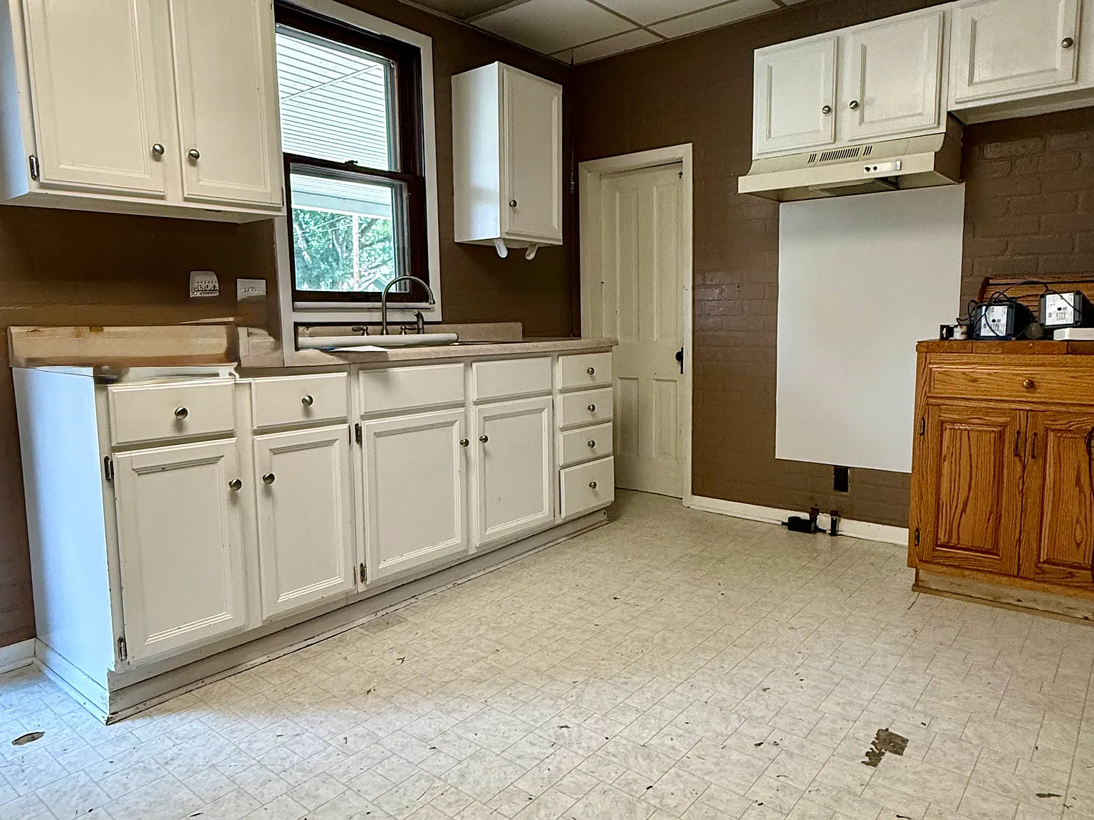 3 bed, 1356 sqft, $725 — Photo 4