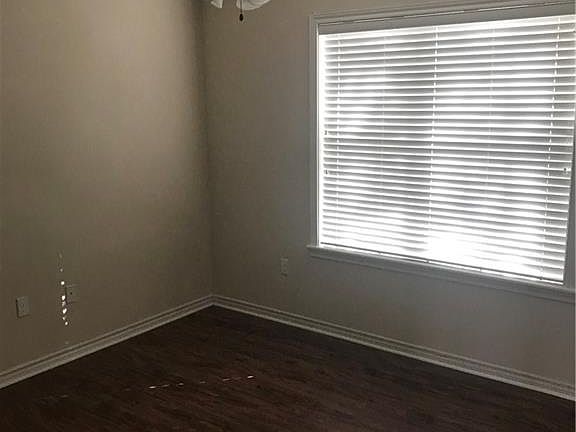 3rd image of 2305 Cornell Dr