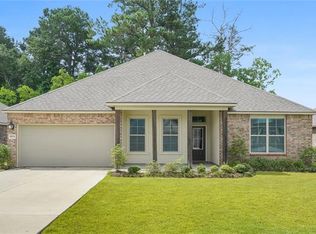16824 Highland Heights Dr, Covington, LA 70435