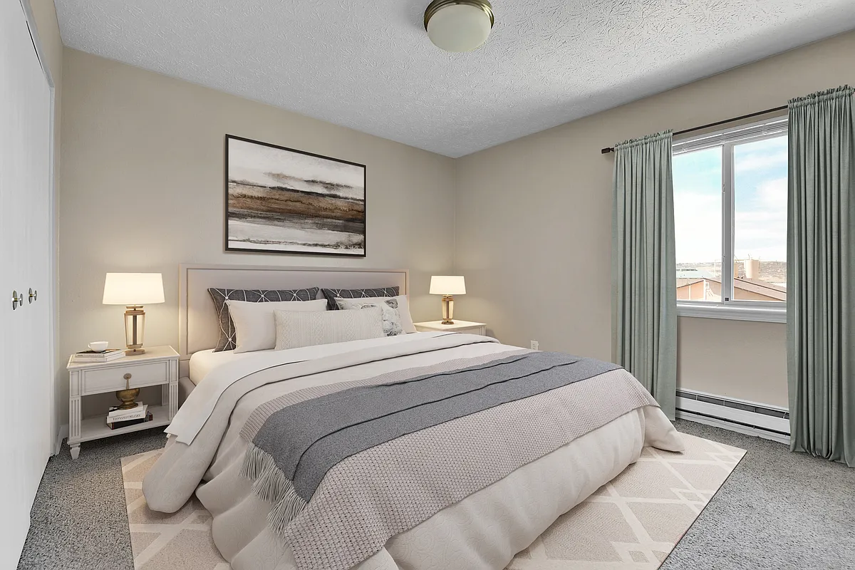 Main Bedroom - Pinon Manor