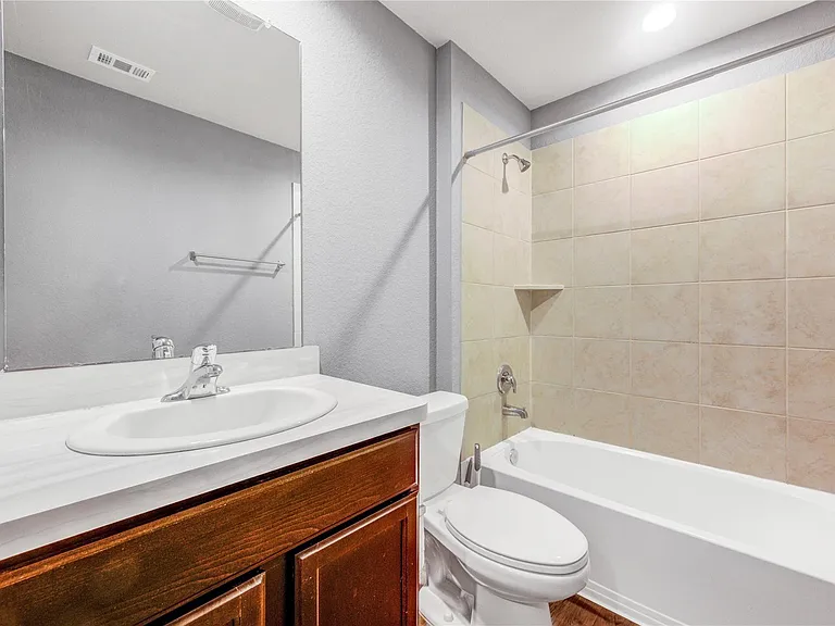 21315 Pine Mill Dr — Photo 33