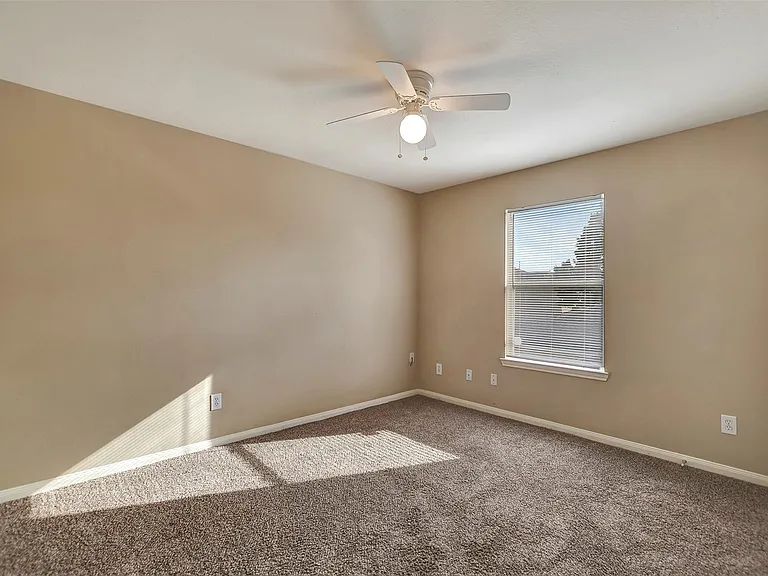 2618 Shearwater Bend Dr — Photo 29