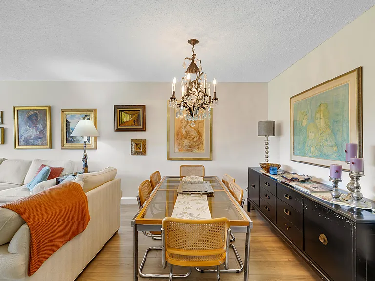 3621 Oaks Clubhouse Dr #104 — Photo 8