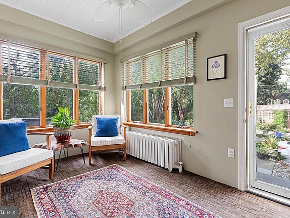 5th image of 8516 Ardleigh St