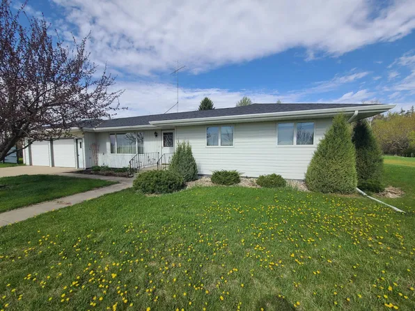 8625 11th Ave NW, Newburg, ND 58762