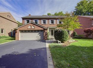 3523 Kingbird Ct, Mississauga, ON L5L 2P9