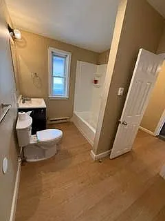 8 South St #3 — Photo 8