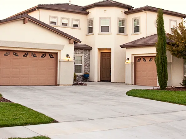 1813 Rothschild St, Tulare, CA 93274