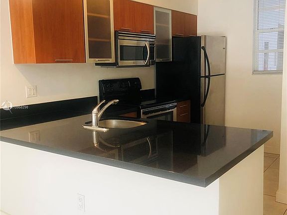 5th image of 777 NE 62nd St APT C112