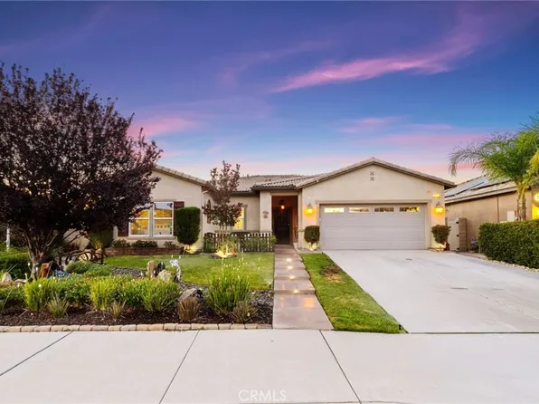 26266 Redoak St, Menifee, CA 92584