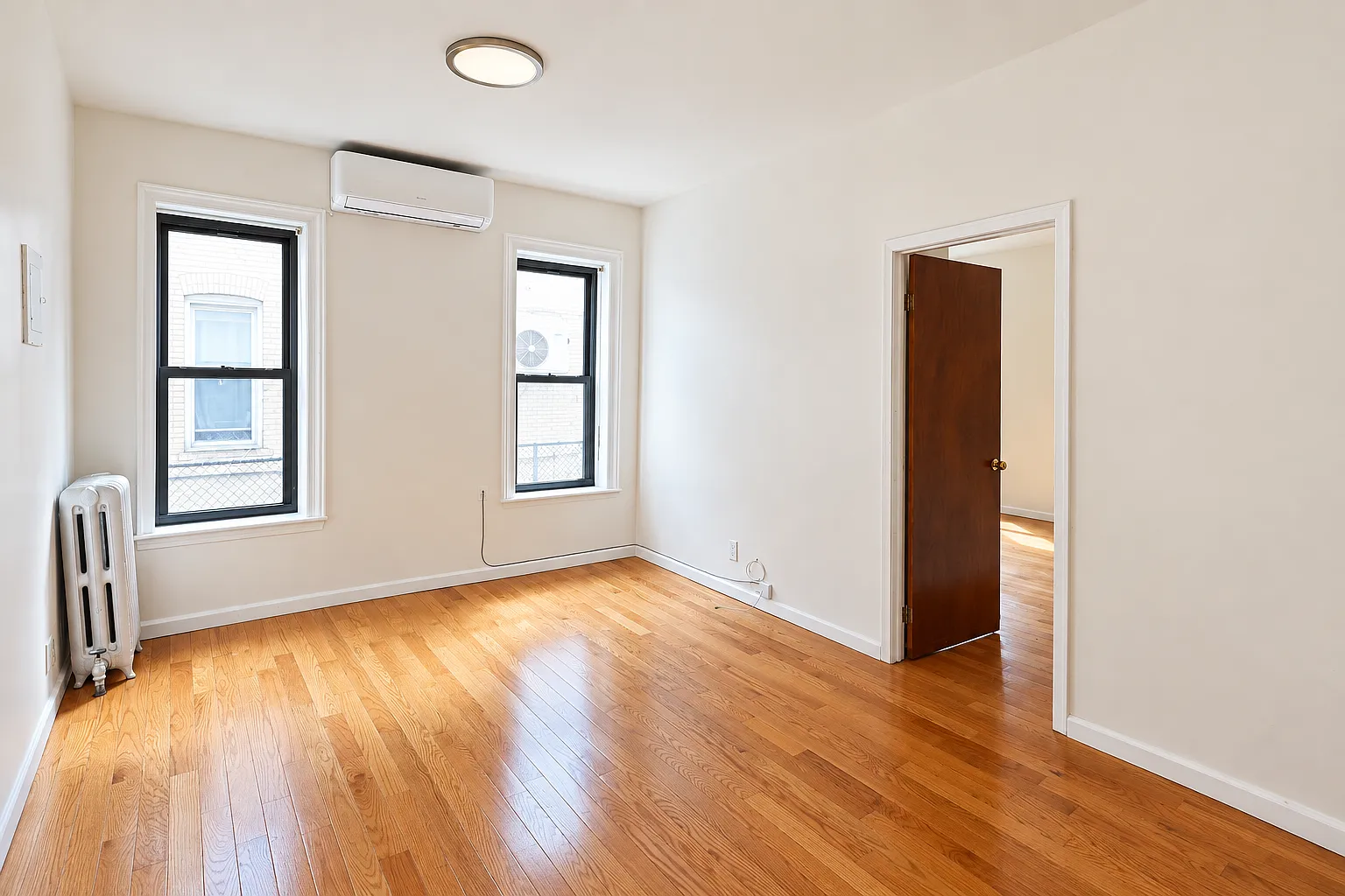 648 Bradford Street — Photo 4