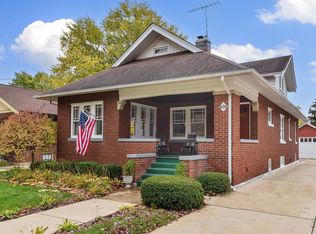 830 W Galena Blvd, Aurora, IL