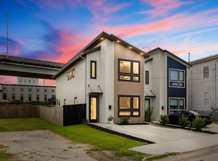 14 F St #A, Charleston, SC 29403