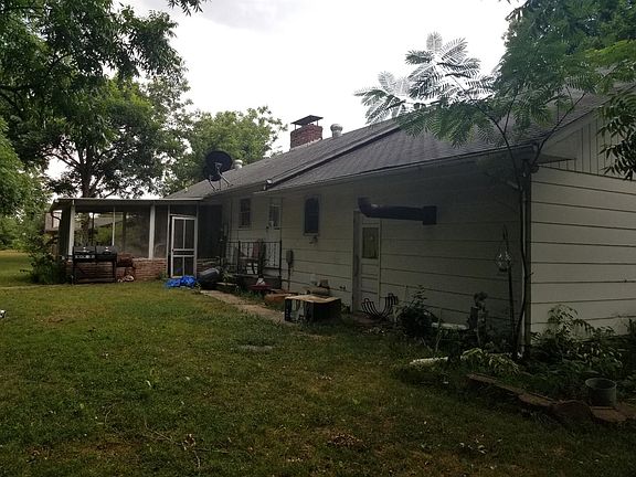 5th image of 326 S Washington Ave