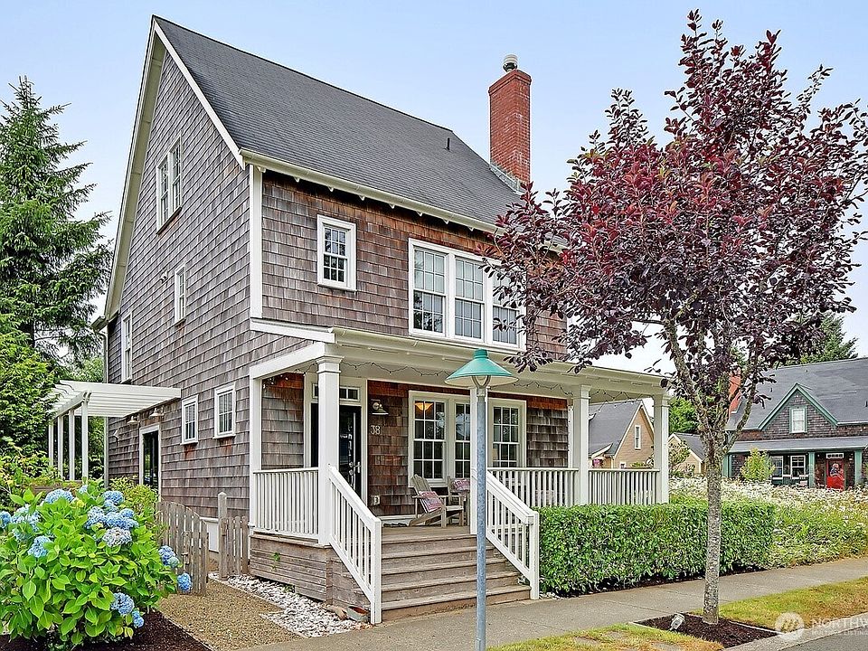 1st image of 38 Trillium Lane
