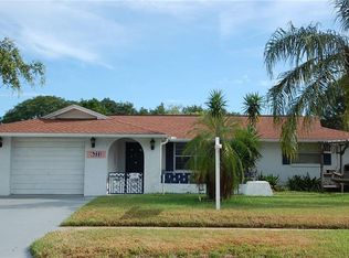 6211 Moog Rd, New Port Richey, FL 34653