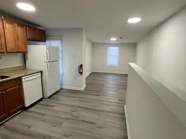 311 Cedar St #B, Camden, NJ 08102