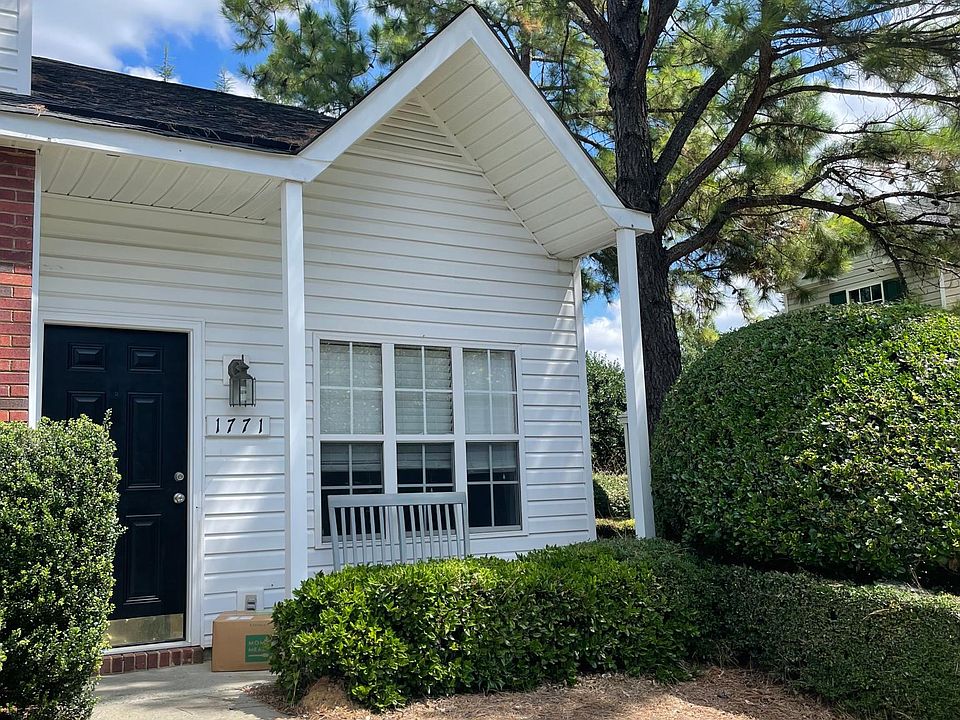 1st image of 1771 Forest Side Ln