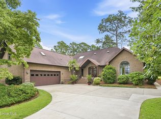 908 Sawgrass Ct, New Bern, NC 28560