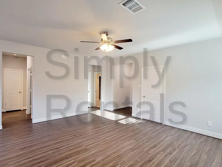 1417 Brindle Dr — Photo 9